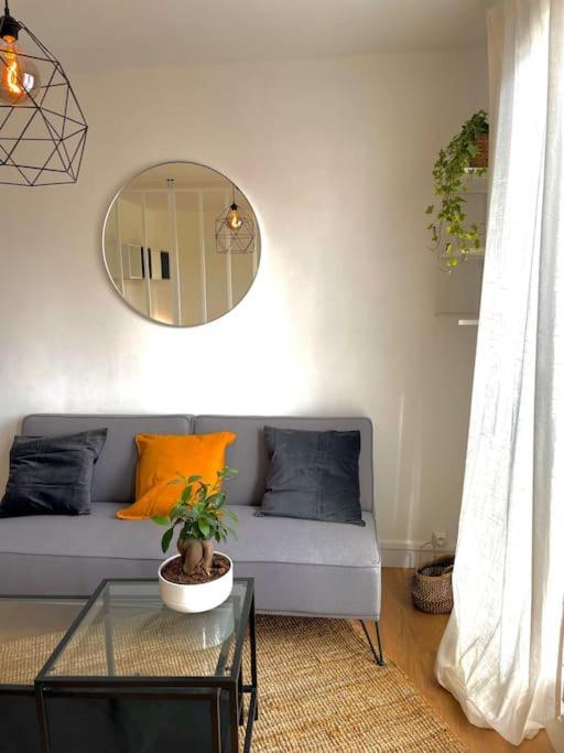 Superbe Studio Avec Parking Gratuit Sur Place Paray-Vieille-Poste Eksteriør bilde